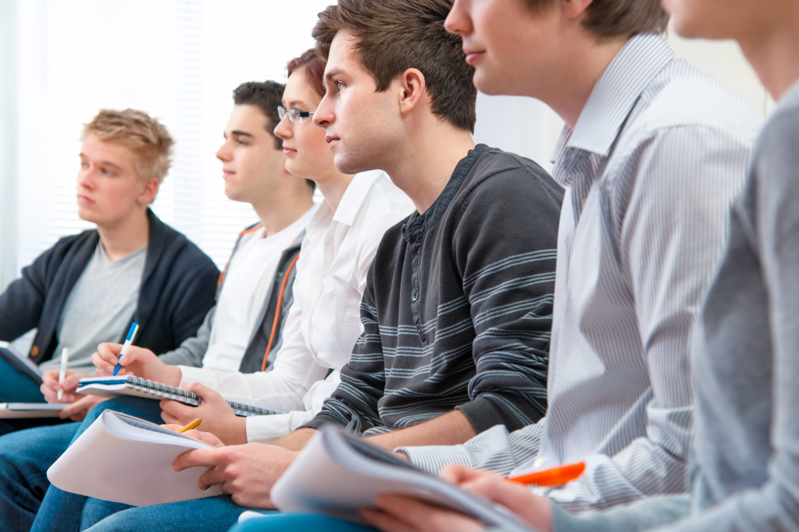 You are currently viewing 21,000 fewer young Queenslanders in training under Labor